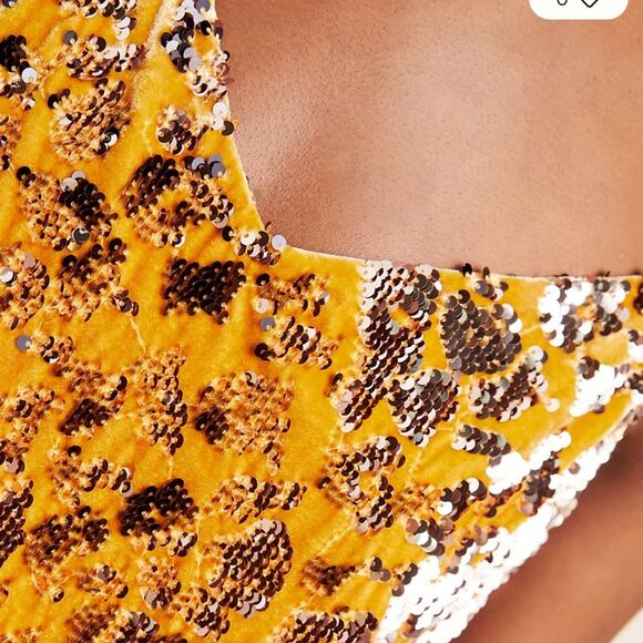 Ro & De Gold Sequin Camisole - Picture 4 of 7
